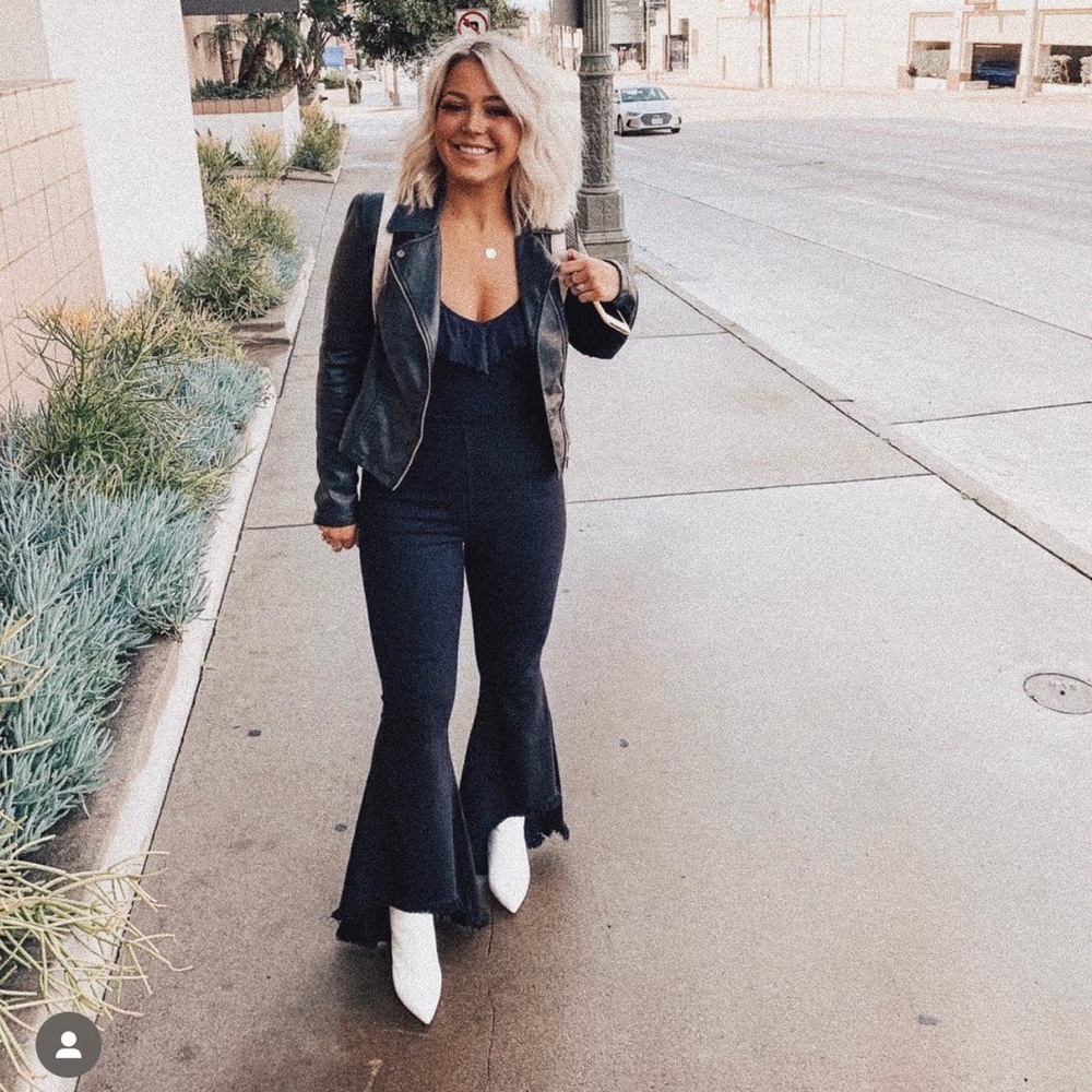Show Me Your Mumu Bellbottom jeans